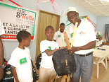 Remise officielle de kits scolaires